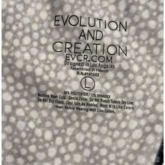Evolution and Creation Compression Crop Tank - Picture 1 of 3